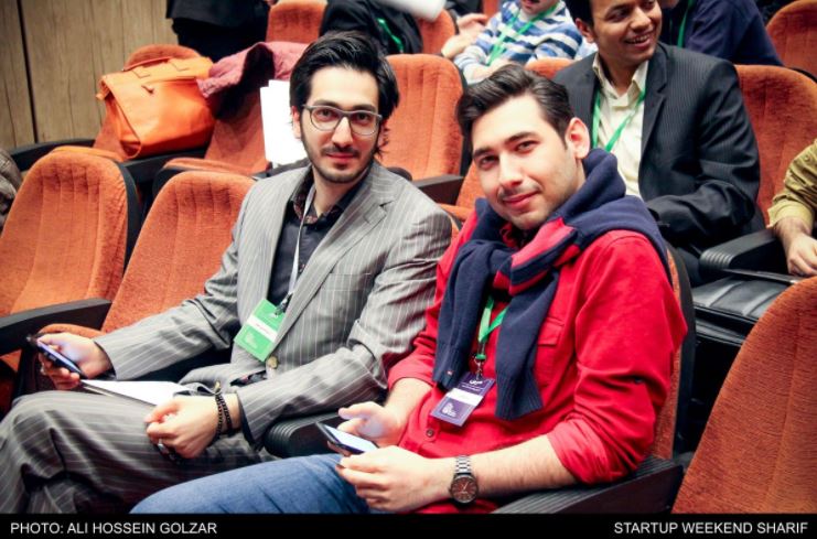 کمک به جامعه با راهنمایی دررویداد Startup Weekend  در دانشگاه شریف