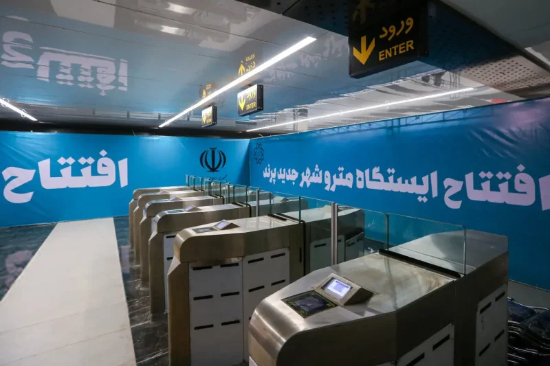 یک روز بدون خودرو در شهری بدون مترو
